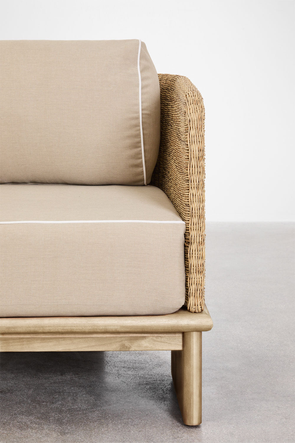 Oliver Armchair