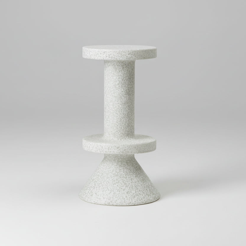 Bitstool white stool